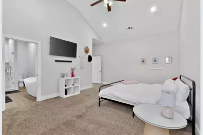 2015 Volga Avenue, Dallas, TX 75216 - Photo 17