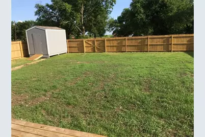 600 Pacific Street E, Honey Grove, TX 75446 - Photo 17