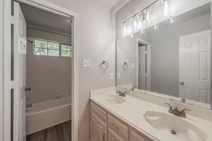 1803 Haydenbend Cir, Grapevine, TX 76051 - Photo 29