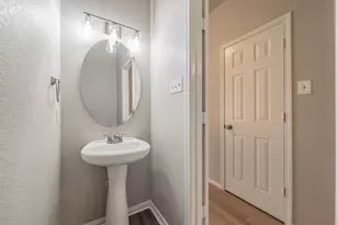 1803 Haydenbend Cir, Grapevine, TX 76051 - Photo 33