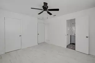 1108 Davis St, Cleburne, TX 76033 - Photo 19