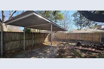 10546 Mapleridge Drive, Dallas, TX 75238 - Photo 13