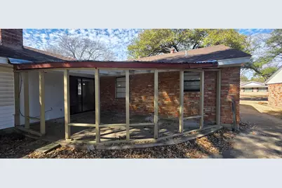 10546 Mapleridge Drive, Dallas, TX 75238 - Photo 11