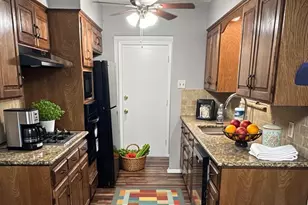 10546 Mapleridge Dr, Dallas, TX 75238 - Photo 3