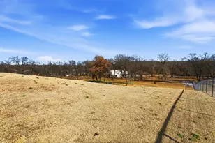 820 Cedar Elm Ct, Weatherford, TX 76085 - Photo 31