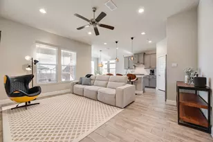 1605 Woodpecker St, Denton, TX 76205 - Photo 5