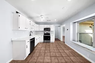 8829 Denver St, Rowlett, TX 75088 - Photo 9