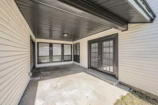 2315 Riverway Dr, Dallas, TX 75227 - Photo 35