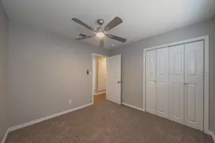 2315 Riverway Dr, Dallas, TX 75227 - Photo 27