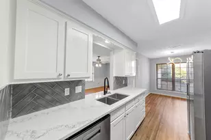 2827 Cross Timbers Dr, Irving, TX 75060 - Photo 5