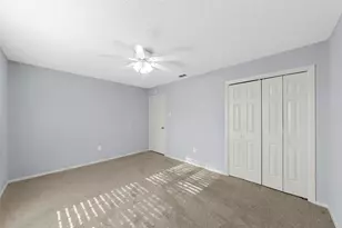 2827 Cross Timbers Dr, Irving, TX 75060 - Photo 21