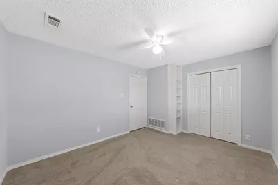 2827 Cross Timbers Drive, Irving, TX 75060 - Photo 25