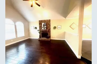 602 Thorton Court, Cedar Hill, TX 75104 - Photo 5