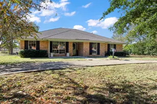 616 S Files St, Itasca, TX 76055 - Photo 1