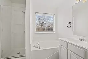 331 Meador Ln, Burleson, TX 76028 - Photo 17