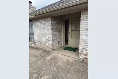 7502 Pear Tree Lane, Fort Worth, TX 76133 - Photo 5