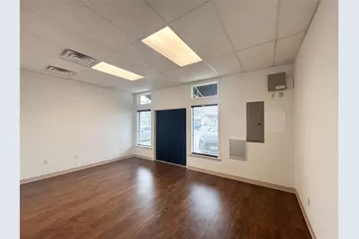 1905 W Ennis Avenue, Ennis, TX 75119 - Photo 5