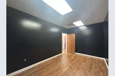 1905 W Ennis Avenue, Ennis, TX 75119 - Photo 11