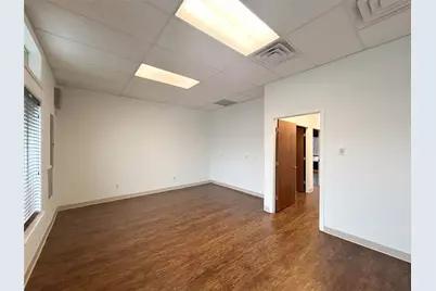 1905 W Ennis Avenue, Ennis, TX 75119 - Photo 7