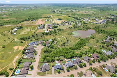 18 Canyon View Court, Wichita Falls, TX 76309 - Photo 9