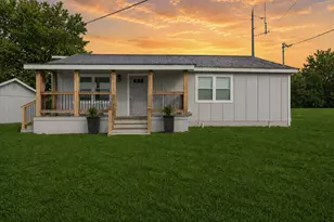 108 Reservoir St, Sulphur Springs, TX 75482 - Photo 1