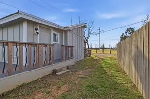 108 Reservoir St, Sulphur Springs, TX 75482 - Photo 23