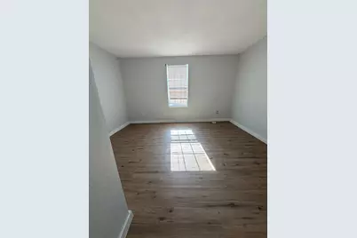 2700 Bideker Avenue, Fort Worth, TX 76105 - Photo 9