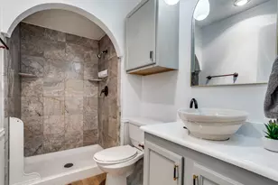 3925 Branch Hollow Dr, Plano, TX 75023 - Photo 15