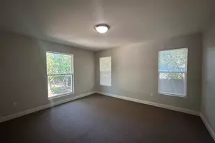 111 S Wood St, Ferris, TX 75125 - Photo 5