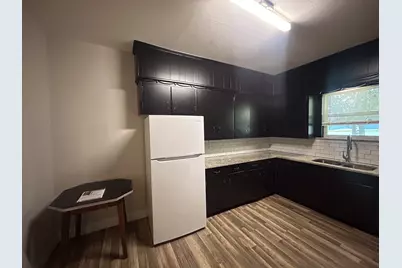 111 S Wood Street, Ferris, TX 75125 - Photo 7