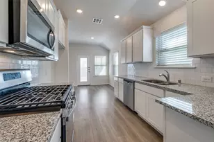 1621 Ferguson Ln, McKinney, TX 75071 - Photo 5