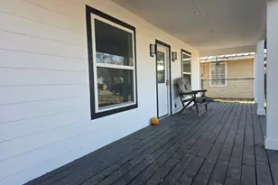 924 E Titus St, Mexia, TX 76667 - Photo 3