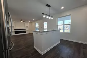 924 E Titus St, Mexia, TX 76667 - Photo 9