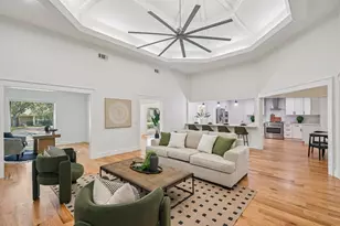 6625 Rolling Vista Dr, Dallas, TX 75248 - Photo 5