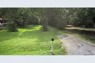 742 Ella Avenue, Dallas, TX 75217 - Photo 1