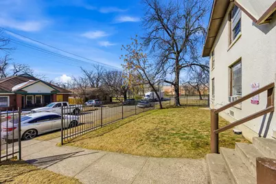 2718 Cleveland Street, Dallas, TX 75215 - Photo 11