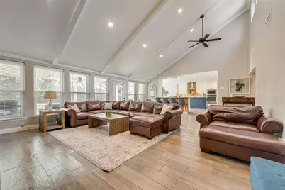 126 Forest Brook Street, Oak Leaf, TX 75154 - Photo 11