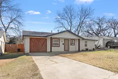 610 Stonewall Drive, Euless, TX 76039 - Photo 1