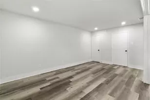 610 Stonewall Dr, Euless, TX 76039 - Photo 17