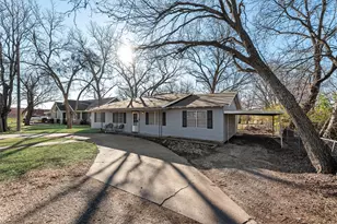 110 Hackberry St, Lancaster, TX 75146 - Photo 5