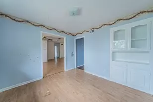 3816 Springbranch Dr, Benbrook, TX 76116 - Photo 13