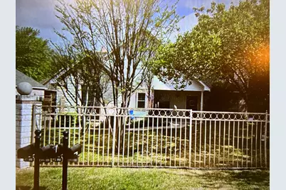 322 W Anderson Street #100, Weatherford, TX 76086 - Photo 1