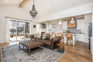 104 Park Ln, Gainesville, TX 76240 - Photo 9