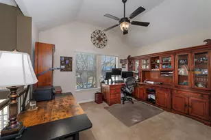 8525 Castle Creek Rd, North Richland Hills, TX 76182 - Photo 25