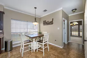 8525 Castle Creek Rd, North Richland Hills, TX 76182 - Photo 13