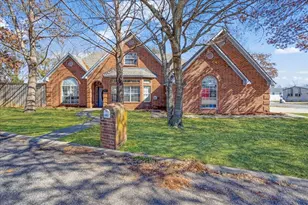 227 N Hopson St, Van Alstyne, TX 75495 - Photo 1