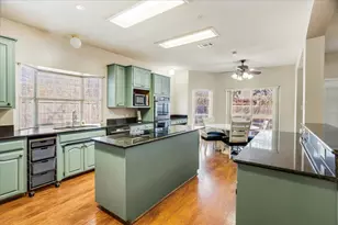 227 N Hopson St, Van Alstyne, TX 75495 - Photo 11