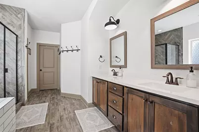 13729 Parkline Way, Fort Worth, TX 76008 - Photo 17