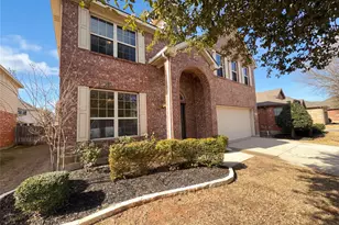 8925 Brook Hill Ln, Fort Worth, TX 76244 - Photo 9