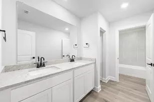 332 Live Oak Ln, Hutchins, TX 75141 - Photo 7